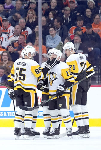 Sidney Crosby, Pittsburgh Penguins dominate Philadelphia Flyers